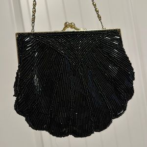 La Regale Vintage Beaded Evening Bag With Chain Strap